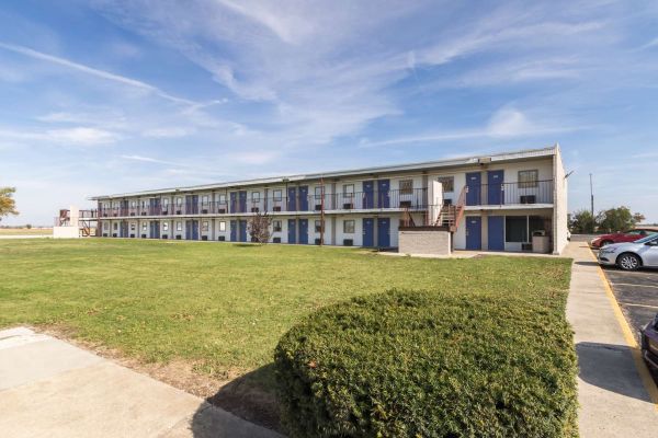 MOTEL 6 MATTOON IL (Magnet)